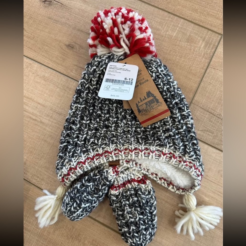 Roots Kids Knit Hat and Mittens - Black, White, and Red 6-12m (New)